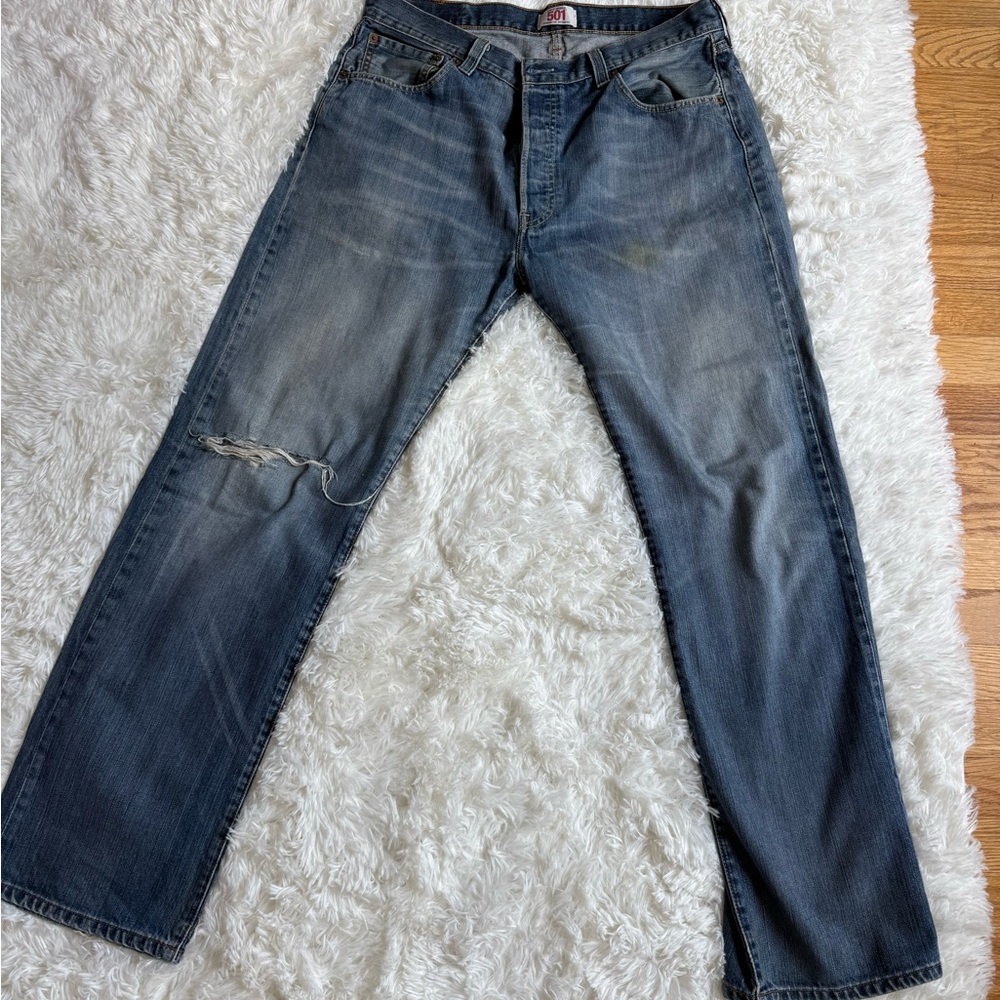 Levi's Blue Straight-Leg Jeans with Classic Indigo Wash - cool worn look